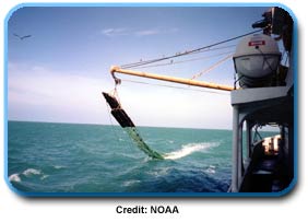 photo of fishing vessel trawling